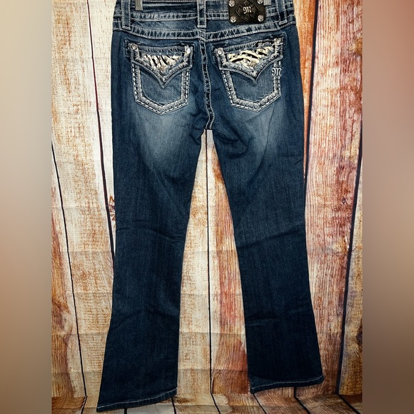 Miss Me relaxed boot jeans size 26 - Picture 11 of 12